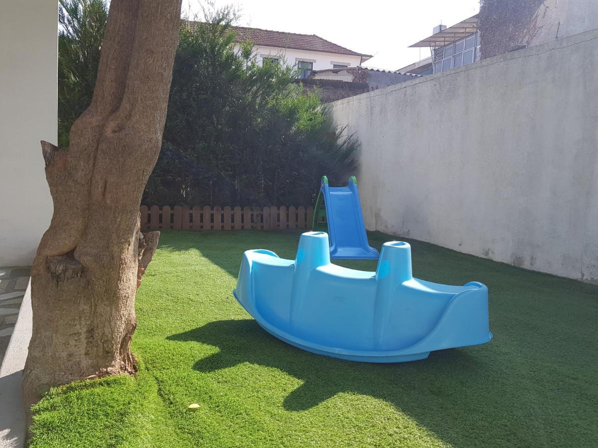 Porto In Sight, 4 Kids Villa Vila Nova de Gaia Exterior photo